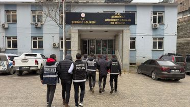 Hakkari'de 12 Şüpheli Yakalandı