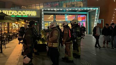 Kağıthane'de Alışveriş Merkezinde Yangın