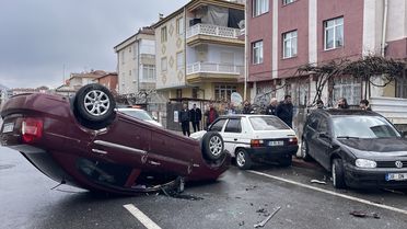 Kayseri'de Trafik Kazası: İki Yaralı