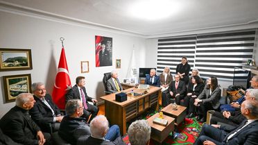 Vali Uğur Turan'dan Bosna Sancak Derneği'ne Ziyaret