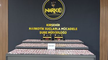 Kırşehir'de Uyuşturucu Operasyonu: 5 Bin 563 Hap Ele Geçirildi