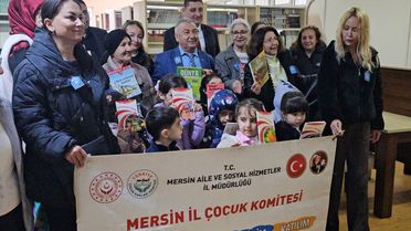 Mersin'de Kuşaklararası Kitap Okuma Etkinliği