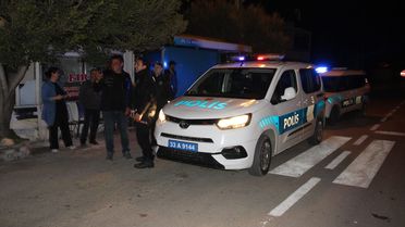 Mersin'de Polisi Kutladılar
