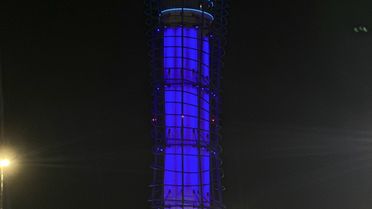 Sabiha Gökçen'den Otizm İçin Mavi Işık