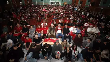 Tarihî Zafer Eskişehir'de Coşkuyla Kutlandı