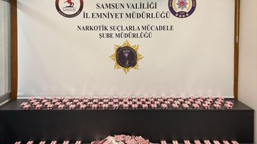 Samsun'da Uyuşturucu Operasyonu: 15 Bin Hap Ele Geçirildi