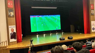 Sancaktepe'de tarihi gece: 24 yıllık Dünya Kupası hasreti dev ekran coşkusuyla son buldu