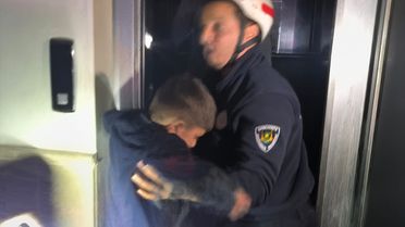 Asansörde Mahsur Kalan 3 Çocuk Kurtarıldı