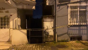 Sarıyer'de toprak kayması: 6 bina tahliye edildi