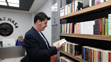 Talas Belediyesi'nde Kütüphane Açıldı