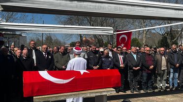 Gazi Emekli Polis Son Yolculuğuna Uğurlandı