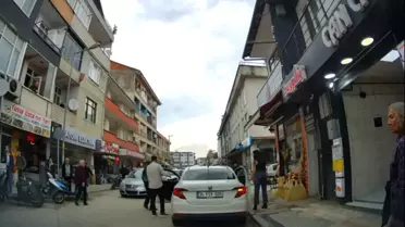 Düzce'de Kaza: Sürücü Yer Değiştirip Kaçtı