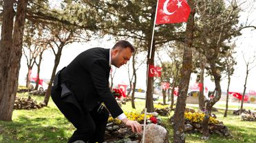 Çivril Milli Mücadele Şehitliğinde 105 yıllık acı anıldı