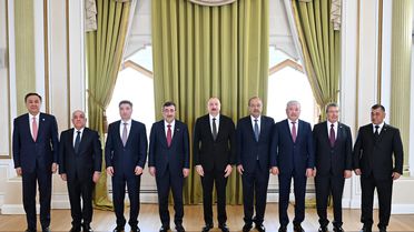 Yılmaz ve Aliyev Bakü'de Buluştu