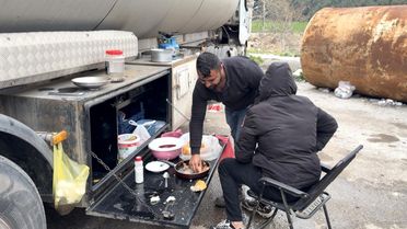 Tanker Şoförleri 12 Gün Mahsur Kaldı