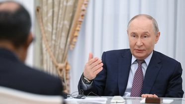 Putin, Mısır Dışişleri Bakanı ile Görüştü