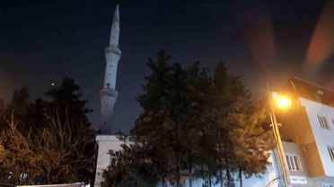Batman'da Camii Minaresine Yıldırım Düştü
