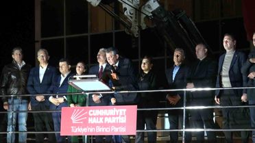 CHP Genel Başkanı Özel: 'Mustafa Bozbey yargı önünde yargılansın, televizyondan canlı yayınlansın kararı millet versin Bursa versin'