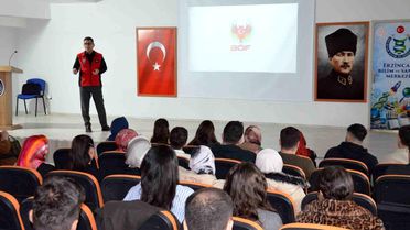 Erzincan'da Öğretmenlere Terörle Mücadele Semineri