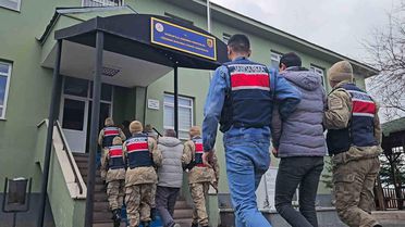 Erzurum'da Göçmen Kaçakçılığı Operasyonları