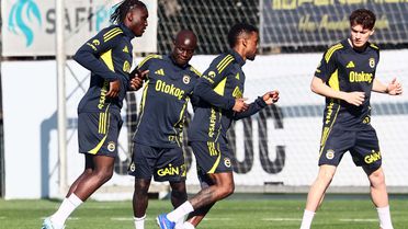 Fenerbahçe Beşiktaş Derbisine Hazırlanıyor