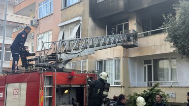 Antalya'da Kediye Yangın Müdahalesi