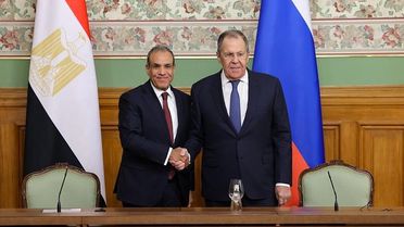 Lavrov'dan Trump'a İran Uyarısı