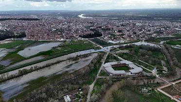 Edirne'de Tunca Nehri Taştı
