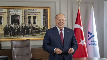 Yüreğir Belediye Başkanı'na Rüşvet Cezası