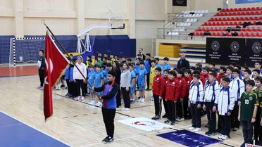 Bilecik'te Hentbol Küçükler Yarı Final Başladı