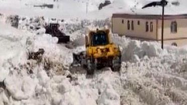 Nemrut Dağı'nda 5 Metre Kar