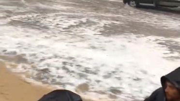 Adana'da Dolu ve Yağış Hayatı Vurdu