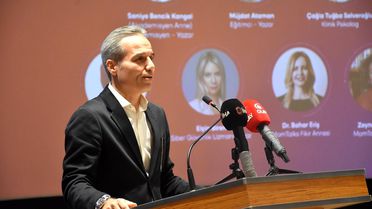 MomTalks 2026: Ebeveynlik Eğitimi ve Dijital Güvenlik