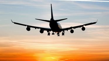 İtalya’da dev havalimanlarında yakıt krizi: 9 Nisan’a kadar kısıtlama