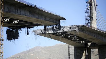 Pakistan'dan Ortadoğu'ya Gerginlik Azaltma Çağrısı