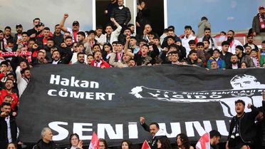 Sivasspor Evinde Erokspor'a Yenildi