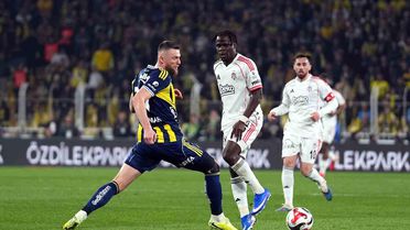 Fenerbahçe - Beşiktaş Maçının İlk Yarı Sonucu