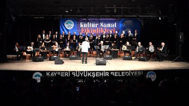 Türk Sanat Müziği konseri Kayserililerden büyük ilgi gördü