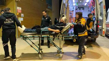 İnegöl'de Sopalı Kavga: 3 Yaralı