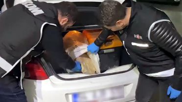 Edirne'de Roma Dönemine Ait Heykel Ele Geçirildi