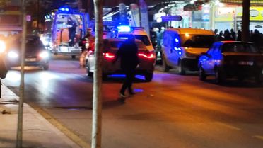 Kıraathaneye pompalı tüfekle ateş açtılar: 1 yaralı