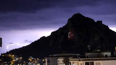 Kozan'da Gece Şimşek Şöleni