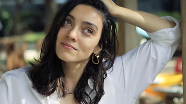 Merve Dizdar mutluluğunu paylaştı! Eşiyle romantik kare