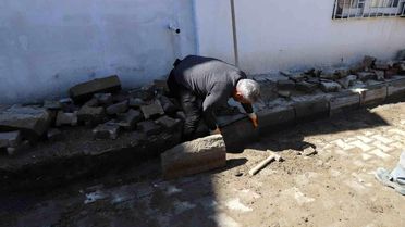 Nazilli'de yol bakım ve onarım çalışmaları sürüyor