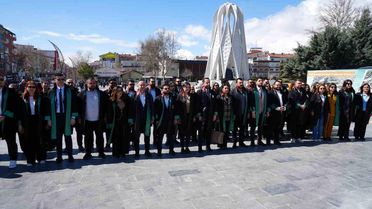 Avukatlar Günü'nde Adalet Vurgusu