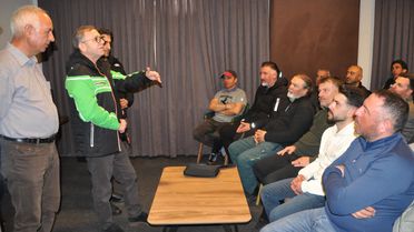 Sarıkamış'ta Kayak Eğitimi Tamamlandı