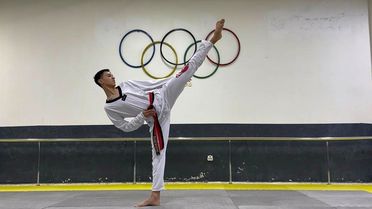 Genç Tekvandocu Altın Hedefli