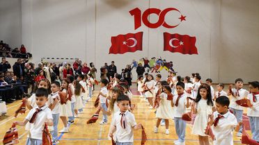 Ladik'te 23 Nisan Coşkusu