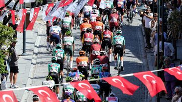 61. Türkiye Bisiklet Turu Çeşme'de Başladı