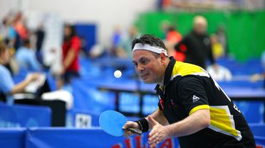 Adana'da Veteran Masa Tenisi Turnuvası Başladı